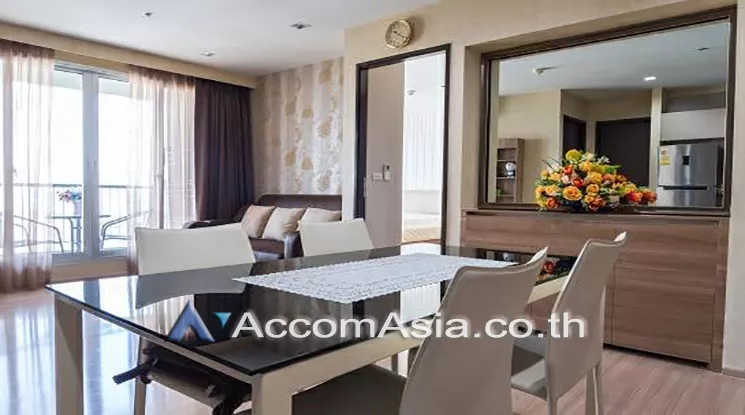  2 Bedrooms  Condominium For Rent & Sale in Sathorn, Bangkok  near BTS Saphan Taksin (AA21545)