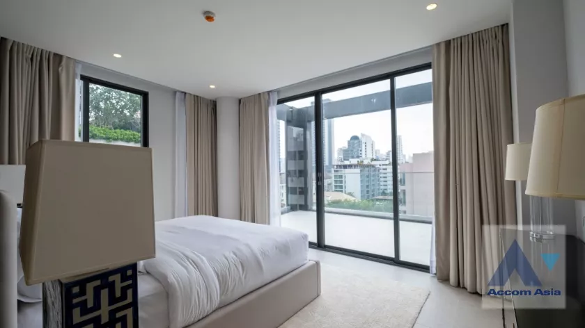 25  3 br Condominium For Sale in Sukhumvit ,Bangkok BTS Thong Lo at La Citta Delre AA21564