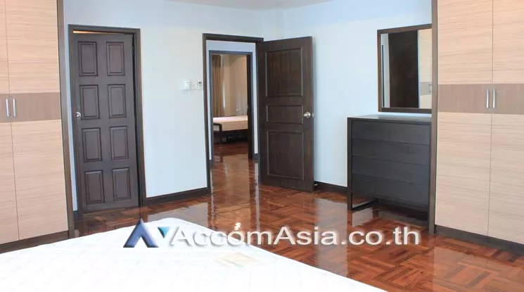 5  3 br Apartment For Rent in Sukhumvit ,Bangkok BTS Nana at Homely Apartment AA21566
