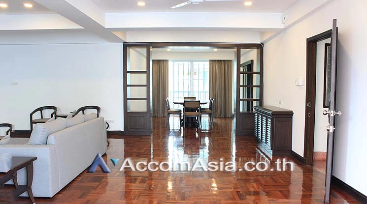  1  3 br Apartment For Rent in Sukhumvit ,Bangkok BTS Nana at Homely Apartment AA21567