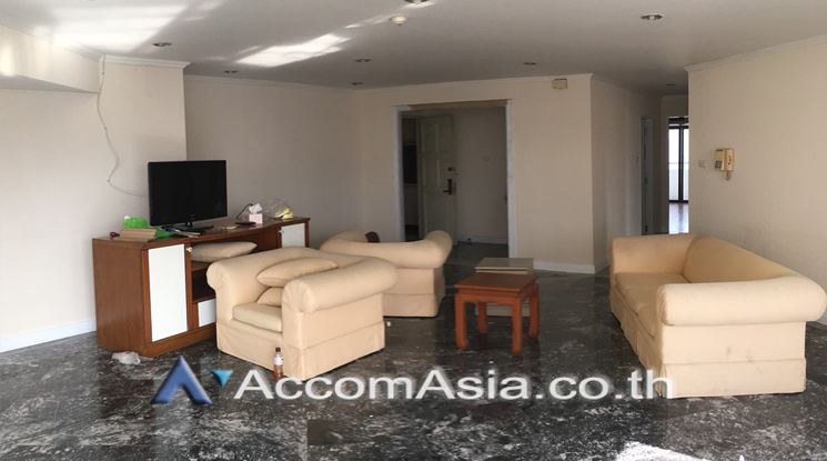 unit 3 Bedrooms  Condominium For Rent in Sukhumvit, Bangkok  (AA21615)