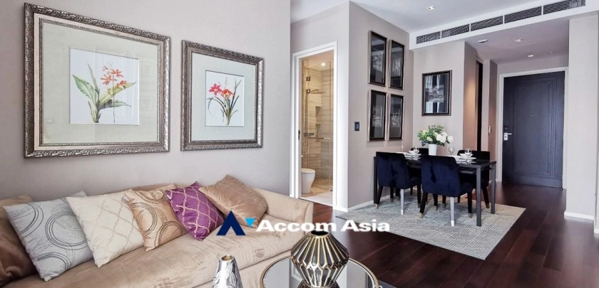  2 Bedrooms  Condominium For Rent in Sukhumvit, Bangkok  near BTS Phrom Phong (AA21617)