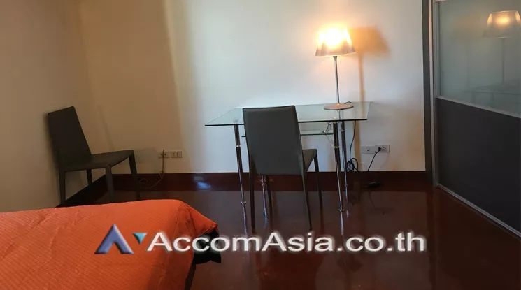 8  2 br Condominium For Rent in Ploenchit ,Bangkok BTS Chitlom at Urbana Langsuan AA21621