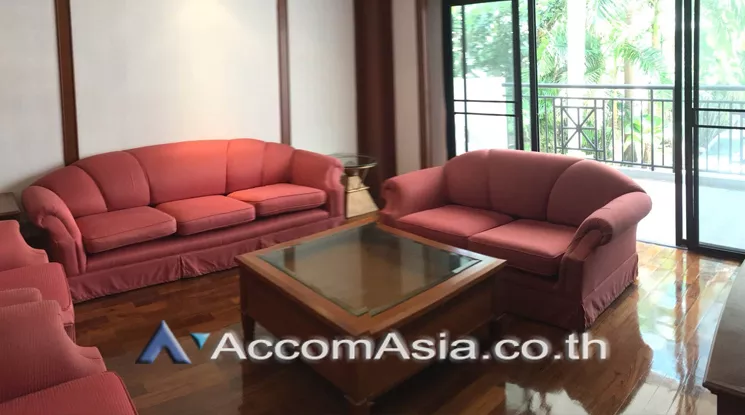  2 Bedrooms  Apartment For Rent in Sukhumvit, Bangkok  near BTS Nana (AA21627)