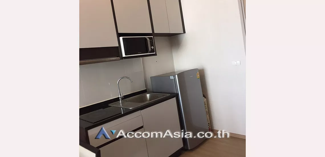 1 Bedroom  Condominium For Rent & Sale in Ratchadapisek, Bangkok  near BTS Thong Lo - ARL Ramkhamhaeng (AA21632)
