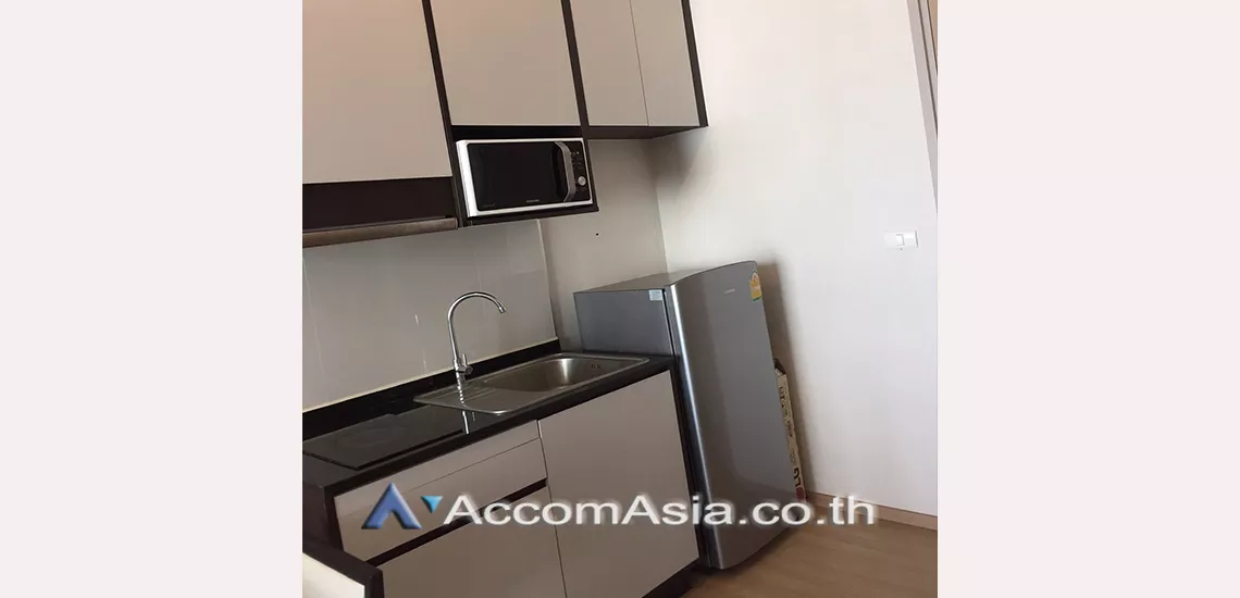 unit 1 Bedroom  Condominium For Rent & Sale in Ratchadaphisek, Bangkok  near BTS Thong Lo - ARL Ramkhamhaeng (AA21632)