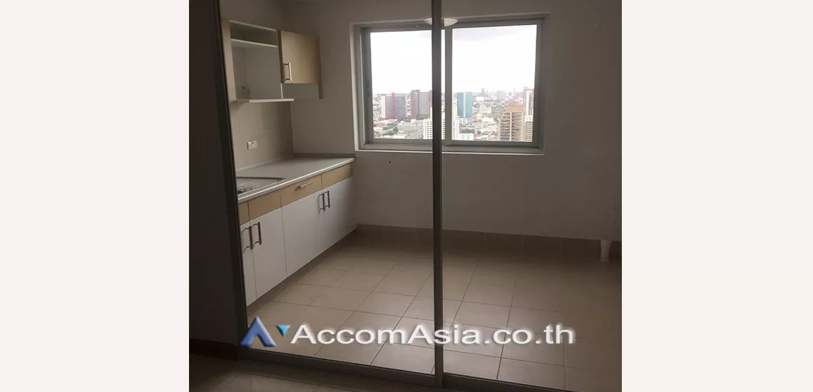 unit 2 Bedrooms  Condominium For Rent & Sale in Ratchadaphisek, Bangkok  near BTS Ekkamai (AA21634)