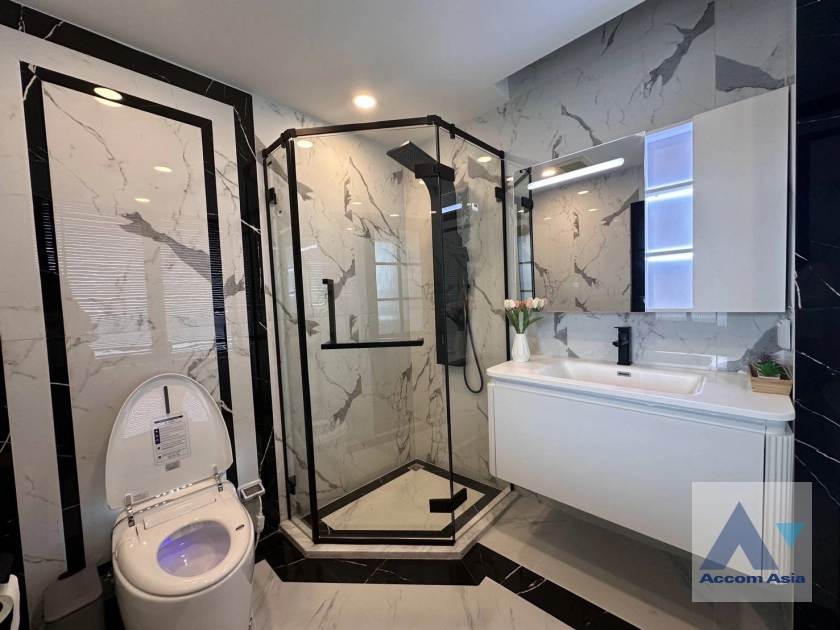 28  2 br Condominium for rent and sale in Sukhumvit ,Bangkok  at Siri Residence Sukhumvit 24 AA21643