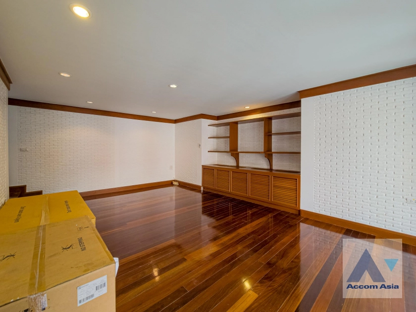 14  4 br House for rent and sale in Sukhumvit ,Bangkok BTS Phrom Phong AA21645