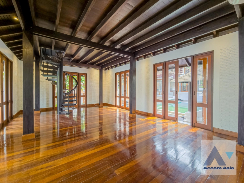 39  4 br House for rent and sale in Sukhumvit ,Bangkok BTS Phrom Phong AA21645