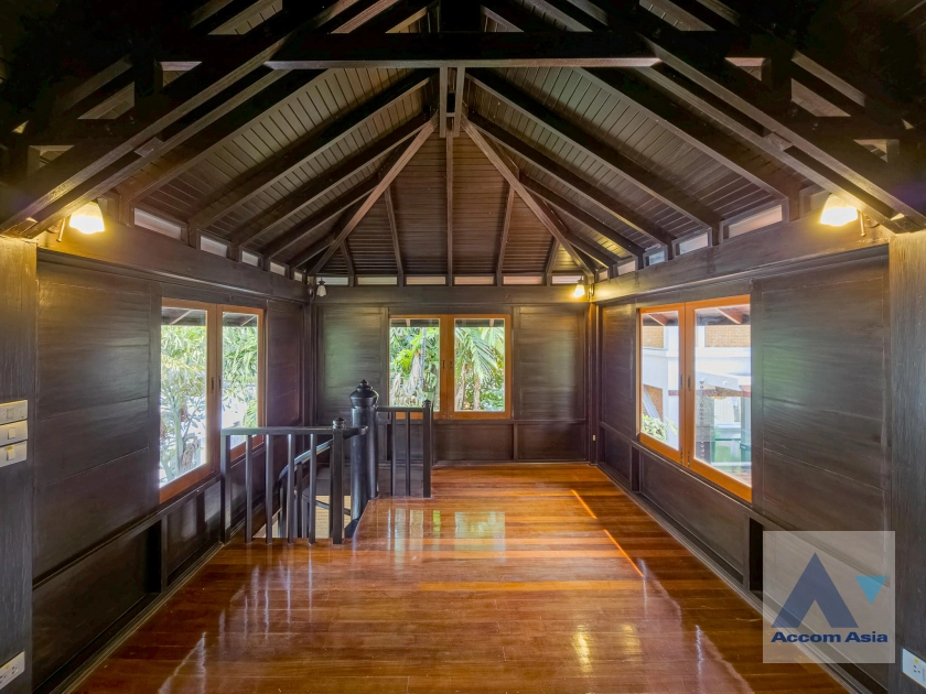 42  4 br House for rent and sale in Sukhumvit ,Bangkok BTS Phrom Phong AA21645