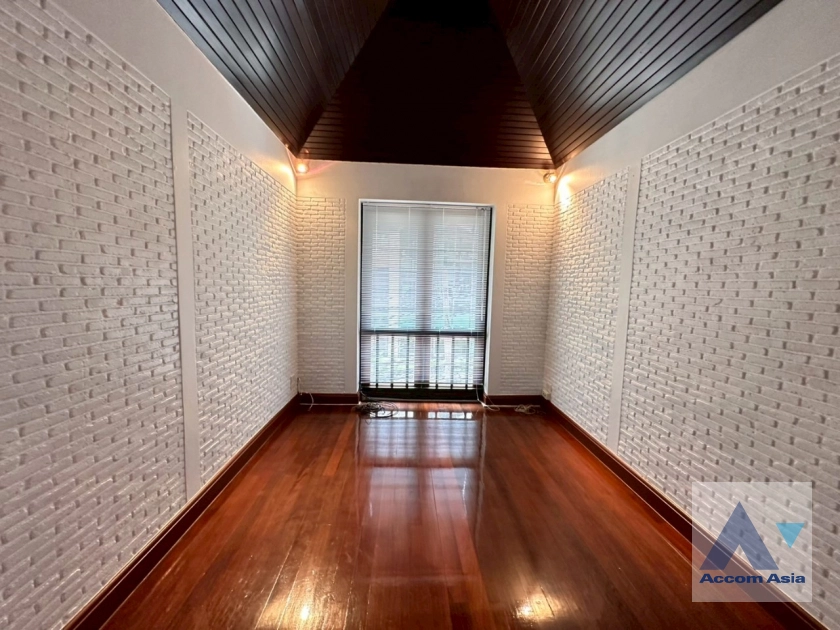 45  4 br House for rent and sale in Sukhumvit ,Bangkok BTS Phrom Phong AA21645
