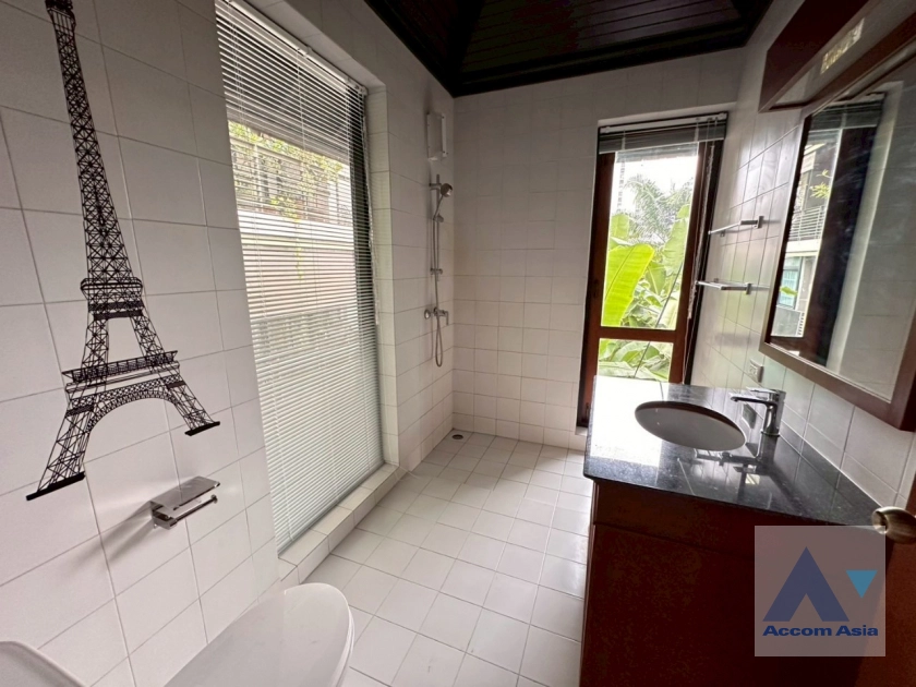 49  4 br House for rent and sale in Sukhumvit ,Bangkok BTS Phrom Phong AA21645