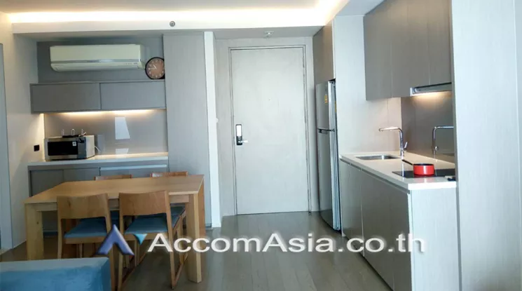 unit 1 Bedroom  Condominium For Rent & Sale in Sukhumvit, Bangkok  near BTS Ekkamai (AA21648)