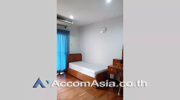 unit 3 Bedrooms  Apartment For Rent in Sukhumvit, Bangkok  near BTS Phrom Phong (AA21696)
