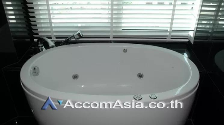  1  2 br Condominium For Rent in Silom ,Bangkok BTS Chong Nonsi - BRT Arkhan Songkhro at The Infinity Sathorn AA21701