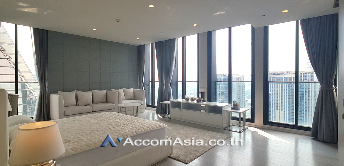 14  3 br Condominium For Rent in Ploenchit ,Bangkok BTS Ploenchit at Noble Ploenchit AA21746