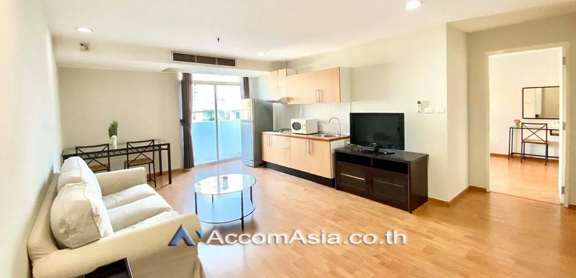 Pet friendly |  The Conveniently Residence Apartment  2 Bedroom for Rent BTS Phrom Phong in Sukhumvit Bangkok