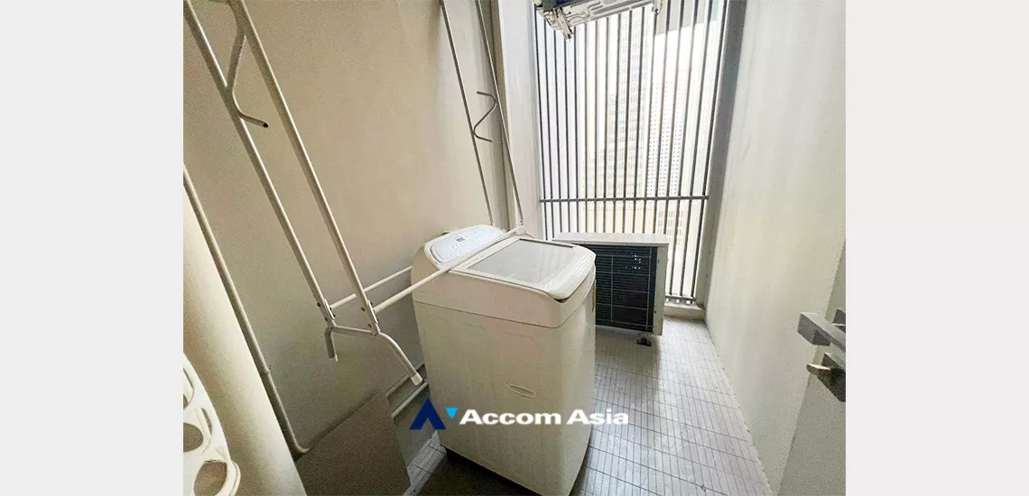 9  1 br Condominium For Rent in Sukhumvit ,Bangkok BTS Asok at The Room Sukhumvit 21 AA21769