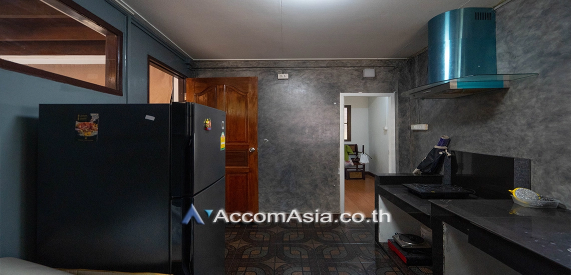 8  3 br House For Rent in sukhumvit ,Bangkok BTS Ekkamai AA21780