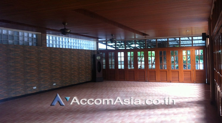 7  10 br House For Rent in Sukhumvit ,Bangkok BTS Nana AA21783