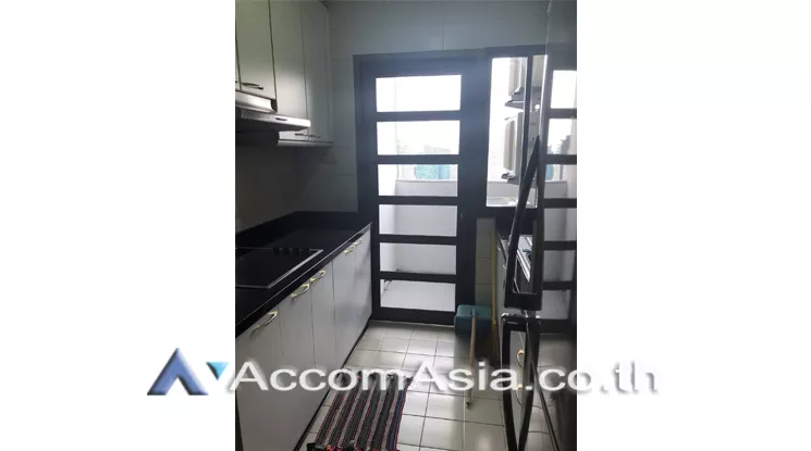 unit 3 Bedrooms  Condominium For Rent in Sukhumvit, Bangkok  near BTS Thong Lo (AA21832)