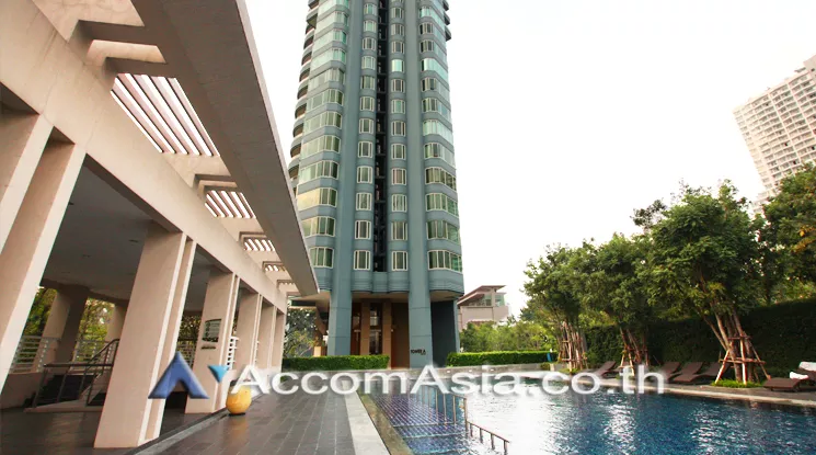 unit 2 Bedrooms  Condominium For Sale in Charoen Nakhon, Bangkok  near BTS Krung Thon Buri (AA21846)
