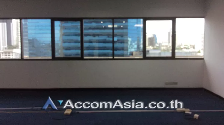  1  Office Space for rent and sale in Sukhumvit ,Bangkok BTS Ekkamai at Sorachai Building AA21856