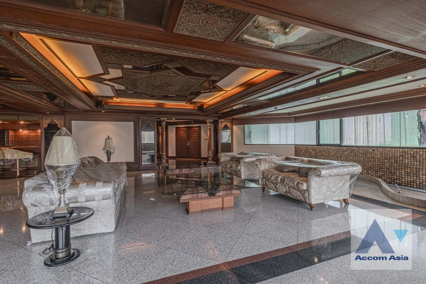 5  4 br Condominium For Rent in Sukhumvit ,Bangkok BTS Nana at Inter Tower AA21858