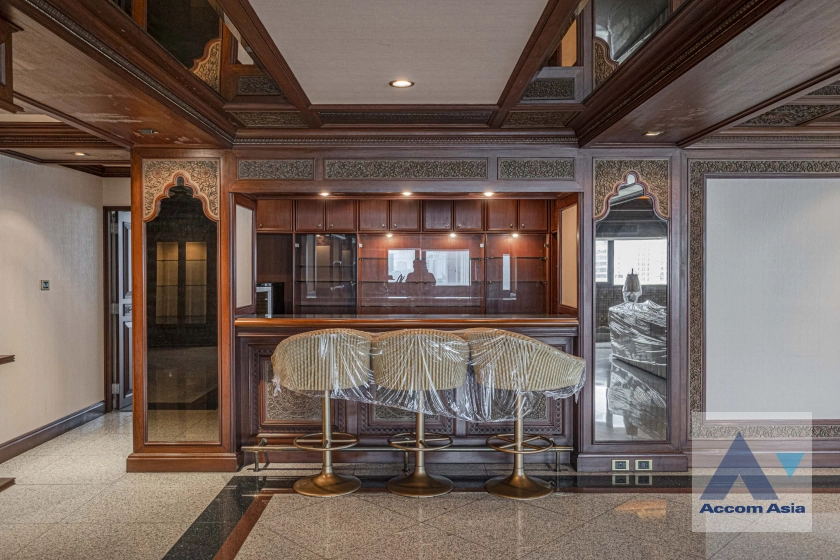 6  4 br Condominium For Rent in Sukhumvit ,Bangkok BTS Nana at Inter Tower AA21858