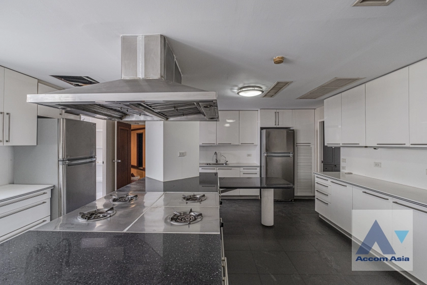 10  4 br Condominium For Rent in Sukhumvit ,Bangkok BTS Nana at Inter Tower AA21858