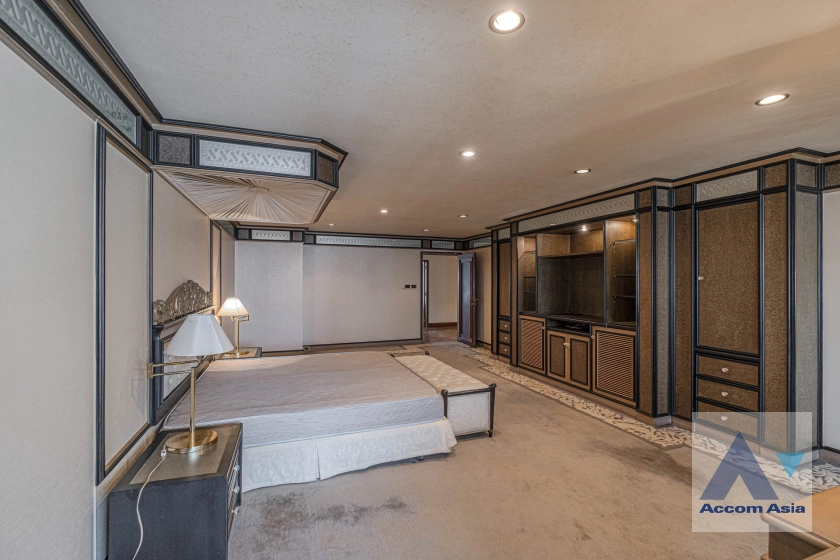 19  4 br Condominium For Rent in Sukhumvit ,Bangkok BTS Nana at Inter Tower AA21858