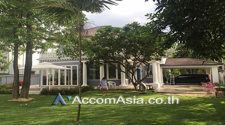  2  5 br Townhouse for rent and sale in Sukhumvit ,Bangkok BTS On Nut at House  in Compound AA21893