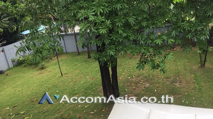 18  5 br Townhouse for rent and sale in Sukhumvit ,Bangkok BTS On Nut at House  in Compound AA21893