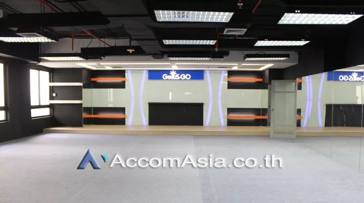  1  Office Space For Rent in Phaholyothin ,Bangkok MRT Phahon Yothin at Elephant Building AA21899