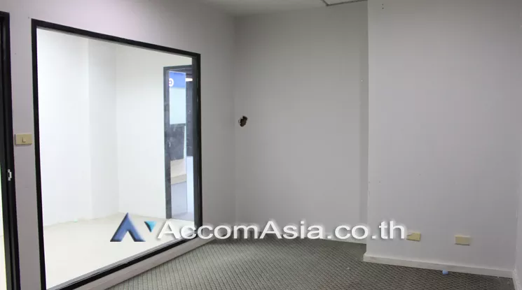 5  Office Space For Rent in Phaholyothin ,Bangkok MRT Phahon Yothin at Elephant Building AA21899
