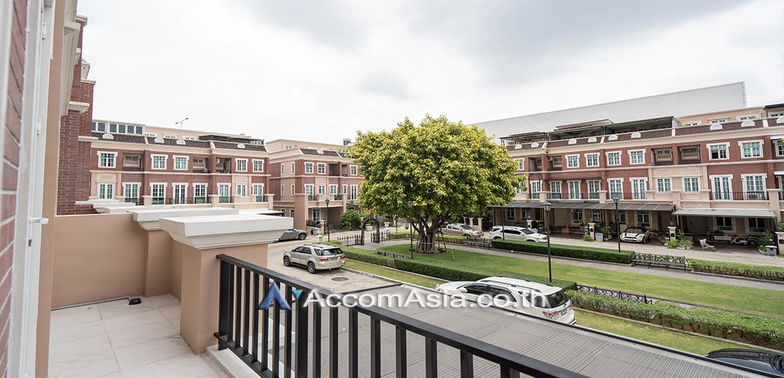 6  3 br Townhouse For Rent in Sukhumvit ,Bangkok BTS On Nut at Garden Square Sukhumvit 77 AA21907