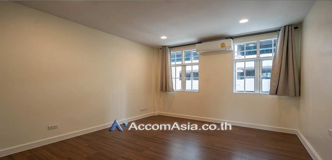 9  3 br Townhouse For Rent in Sukhumvit ,Bangkok BTS On Nut at Garden Square Sukhumvit 77 AA21907