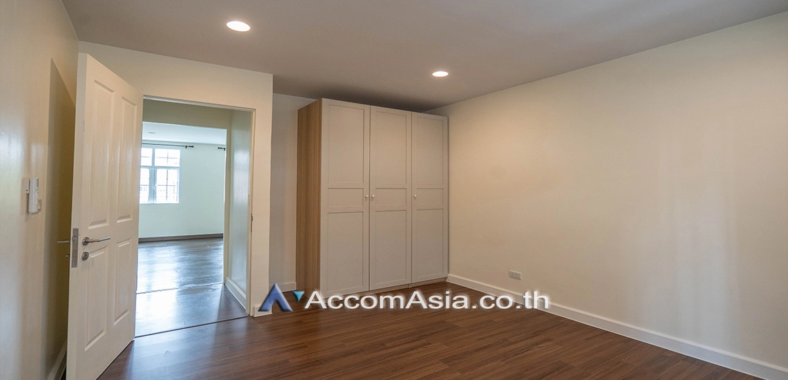 10  3 br Townhouse For Rent in Sukhumvit ,Bangkok BTS On Nut at Garden Square Sukhumvit 77 AA21907