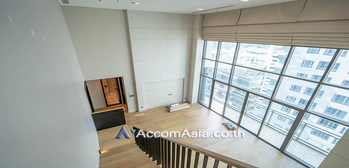 unitDouble High Ceiling, Duplex Condo |  3 Bedrooms  Condominium For Rent & Sale in Sukhumvit, Bangkok  near BTS Phrom Phong (AA21909)