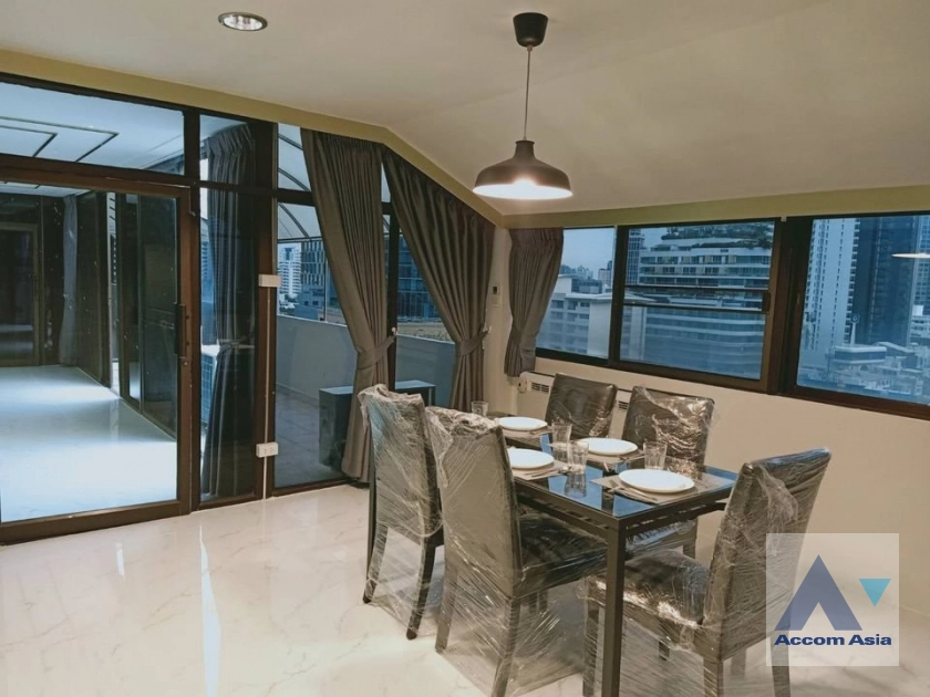 unitPet friendly |  2 Bedrooms  Condominium For Rent & Sale in Sukhumvit, Bangkok  near BTS Thong Lo (AA21928)