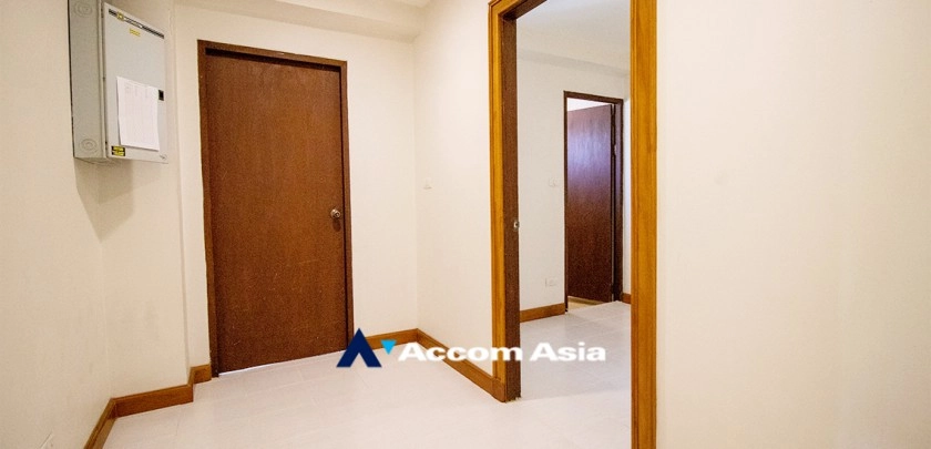 26  3 br Apartment for rent and sale in Ploenchit ,Bangkok BTS Ploenchit at Classic Elegance Residence AA21938
