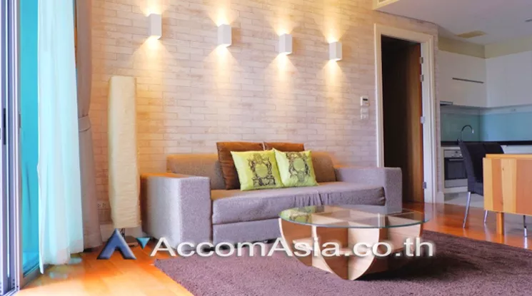  2 Bedrooms  Condominium For Rent & Sale in Sukhumvit, Bangkok  near BTS Phrom Phong (AA21945)