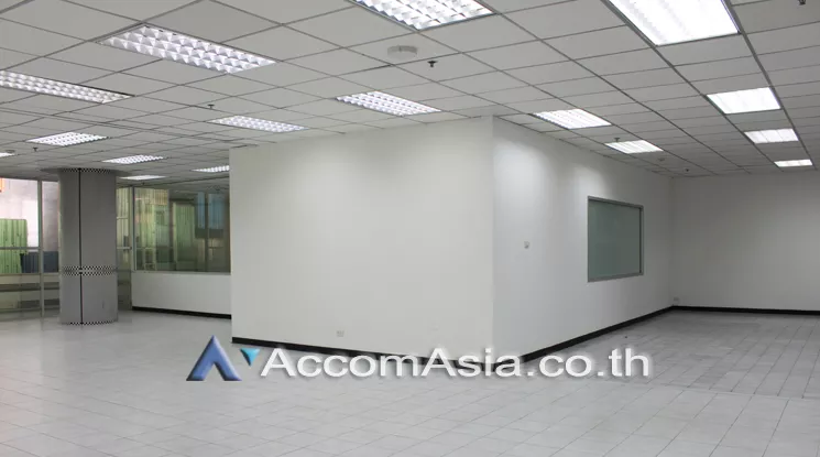  Office space For Rent in Ratchadapisek, Bangkok  near MRT Rama 9 (AA21960)