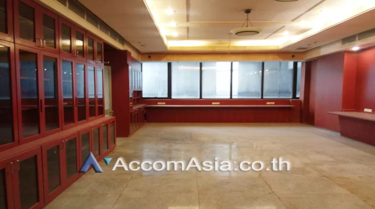 4  Office Space for rent and sale in Ratchadapisek ,Bangkok MRT Rama 9 at Chamnan Phenjati Business Center AA21962