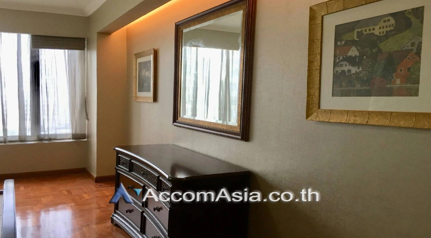 6  2 br Condominium For Rent in Ploenchit ,Bangkok BTS Ploenchit at All Seasons Mansion AA21968