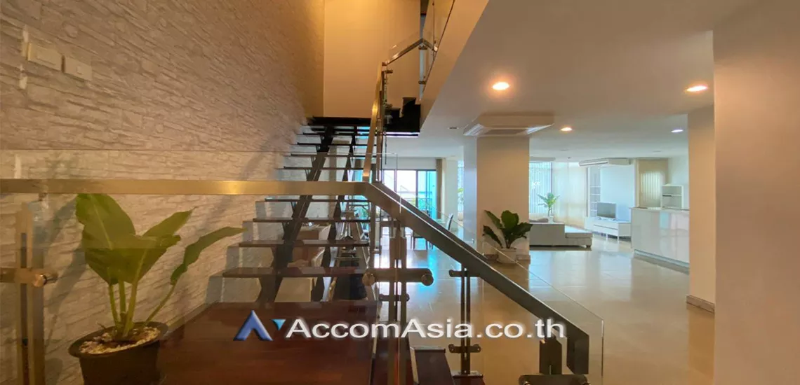 unitDouble High Ceiling, Duplex Condo |  3 Bedrooms  Condominium For Rent in Sukhumvit, Bangkok  near BTS Phrom Phong (AA21971)