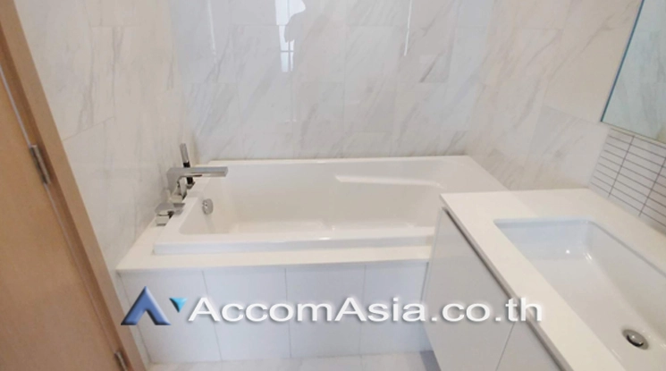 8  2 br Condominium For Rent in Sukhumvit ,Bangkok BTS Nana at HYDE Sukhumvit 11 AA21978