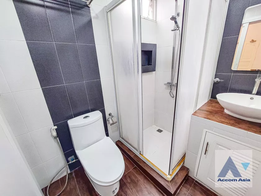 23  4 br House For Rent in Sukhumvit ,Bangkok BTS Thong Lo at Sukhumvit Villa AA21991