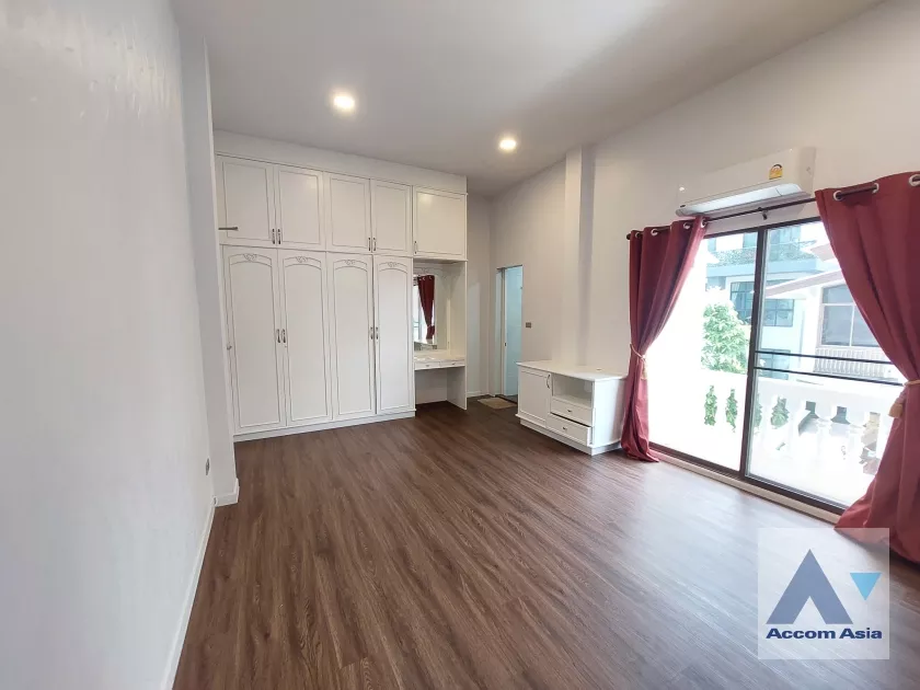 24  4 br House For Rent in Sukhumvit ,Bangkok BTS Thong Lo at Sukhumvit Villa AA21991